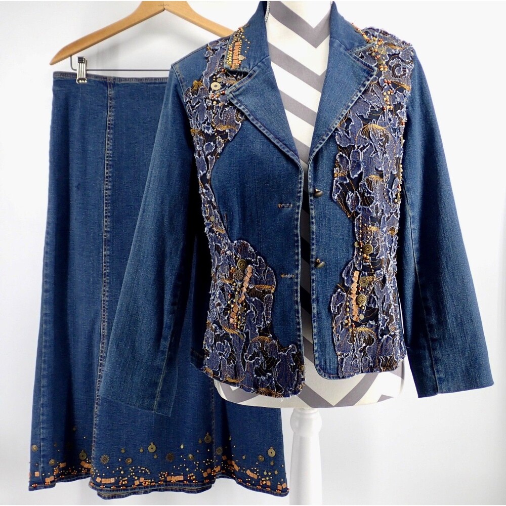 City Girl Embellished Blue Denim Blazer Sz Medium & Skirt Sz 6 Matched 2 pc Set - Picture 11 of 12